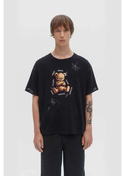 Kanada Yapımı Weekdays T-Shirt | %100 Pamuk, Orijinal Sanat Baskılı, Rahat Kesim fiyatları