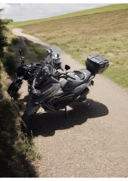 Ducati Uyumlu Deflektör Rüzgar Saptırıcı Siperlik Şeffaf Motor Camı Cam Uzatma Model 2