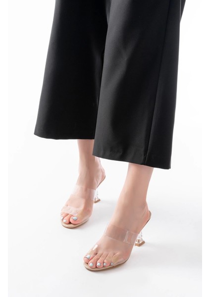 S-618 Bej Rugan Tek Bantlı Topuklu Kadın Terlik