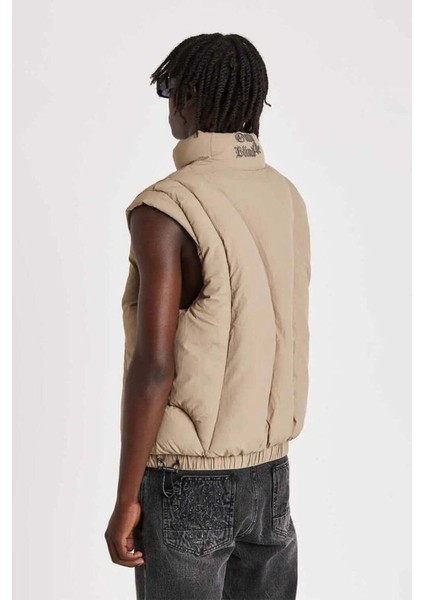 Sonbahar/kış 2023 Storm Shell Yelek - Konfor ve Şıklık Bir Arada modelleri