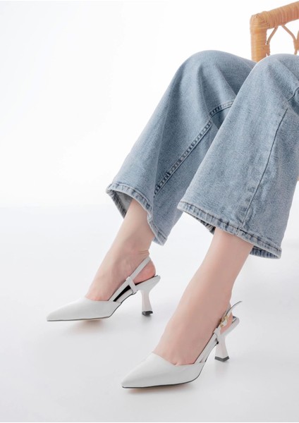 ST-002 Beyaz Rugan Günlük 7 cm Topuklu Bayan Ayakkabı fiyatları