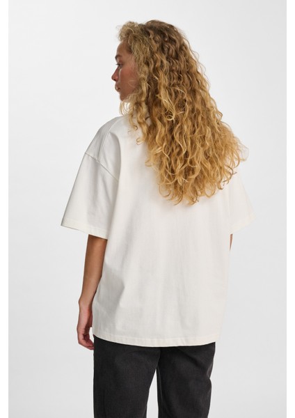 Loose 23 Kısa Kollu Tişört fırsatları