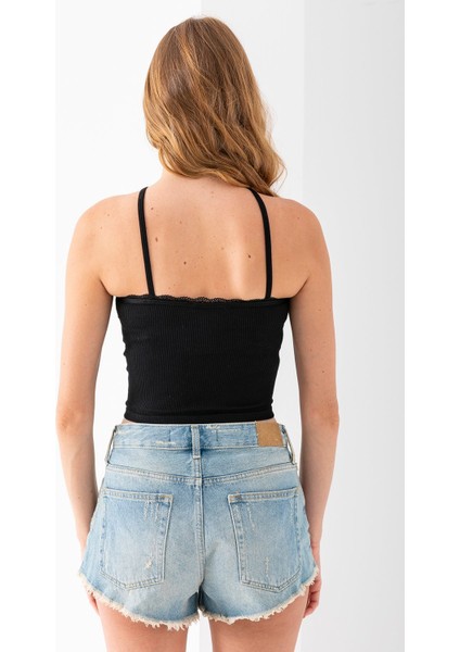 Kadın Çapraz Askılı Dantel Detaylı Crop Body Siyah - MS0000309