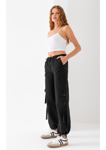 Kadın Beli ve Paçaları Stoperli Kargo Cep Paraşüt Pantolon Siyah - 25664