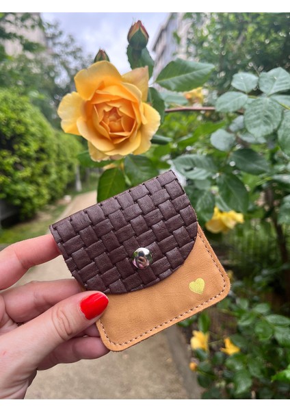 -Kare Model Kahverengi Hasır &taba Gold Kalpli Hakiki Deri Airpod Kılıfı / Mini Bozuk Para Cüzdanı