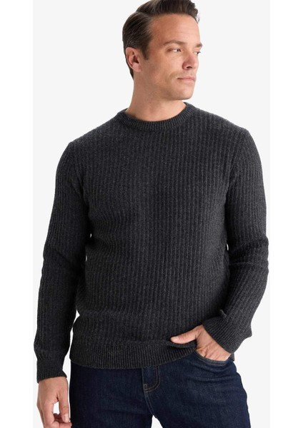 Standart Fit Bisiklet Yaka Basic Dokulu Triko Kazak E0811AX25WN fırsatları