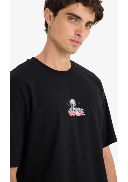 %100 Pamuk Deadpool Boxy Fit Rahat Kesim Bisiklet Yaka Sırt Baskılı Kısa Kollu Tişört E9291AX25AU indirimleri