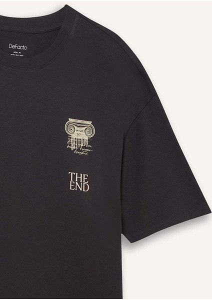 %100 Pamuk Boxy Fit Rahat Kesim Bisiklet Yaka Sırt Baskılı Kısa Kollu Tişört F1092AX25AU