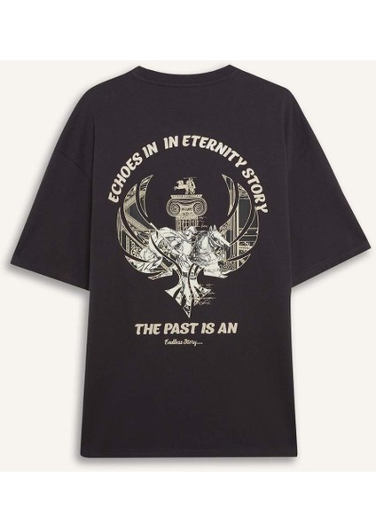 %100 Pamuk Boxy Fit Rahat Kesim Bisiklet Yaka Sırt Baskılı Kısa Kollu Tişört F1092AX25AU