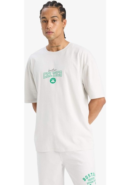 fit Nba Boston Celtics Oversize Geniş Kalıp Bisiklet Yaka Sırt Baskılı Kısa Kollu TIŞÖRT E5868AX25AU fırsatları