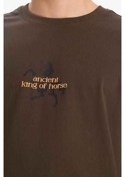 %100 Pamuk Boxy Fit Rahat Kesim Bisiklet Yaka Sırt Baskılı Kısa Kollu Tişört F1094AX25AU