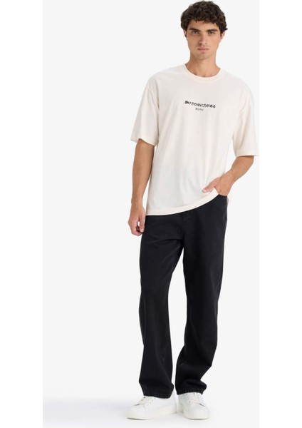 %100 Pamuk Regular Fit Bisiklet Yaka Sırt Baskılı Kısa Kollu Tişört F8906AX25HS fiyatları