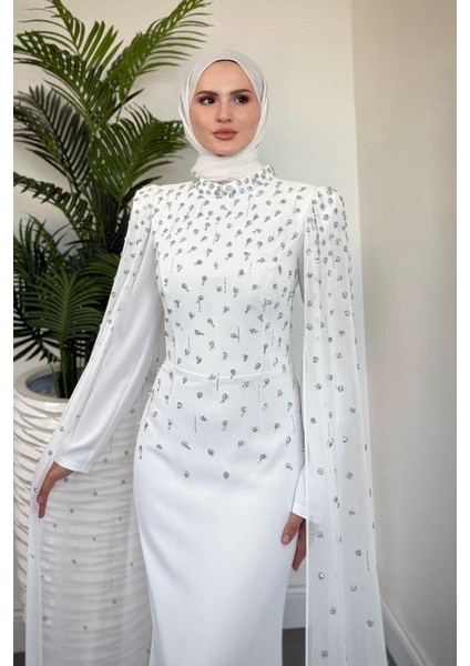 Flow Taşlı Pelerinli Abiye Beyaz modelleri