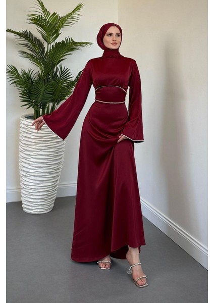 Vlasi Kolu ve Beli Baget Taşlı Saten Abiye Bordo