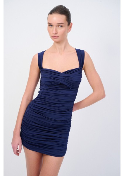 Moda Tutkusu Büzgülü Dar Elbise modelleri