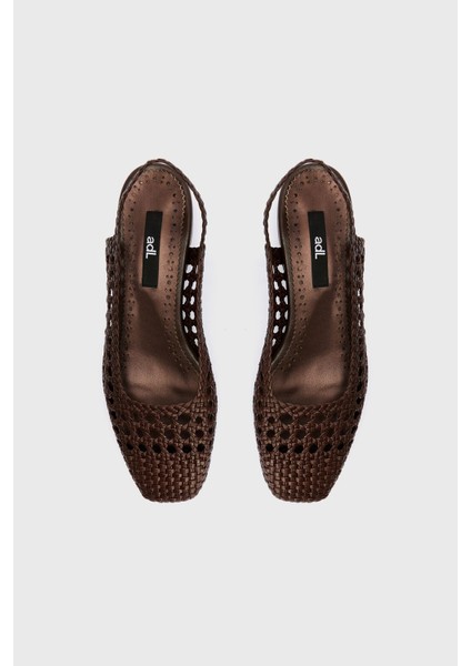 Deri Arkası Açık Sandalet modelleri