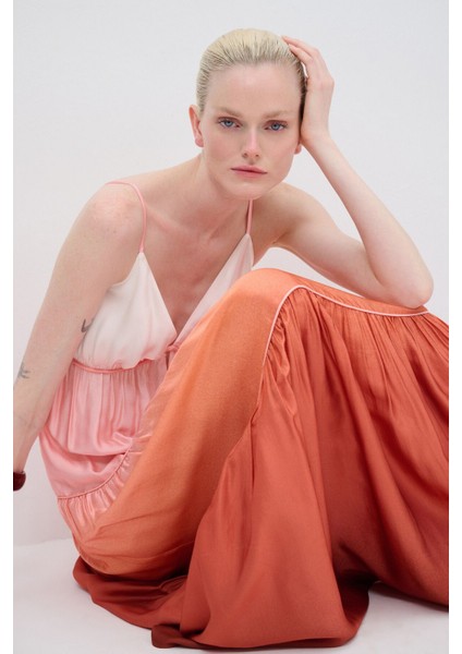 V Yaka Uzun Elbise indirimleri