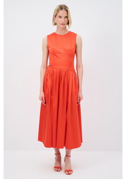 Mert Aslan Pileli Kolsuz Elbise modelleri