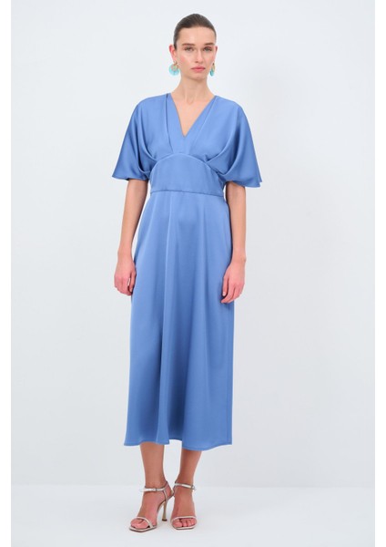 V Yaka Elbise fırsatları