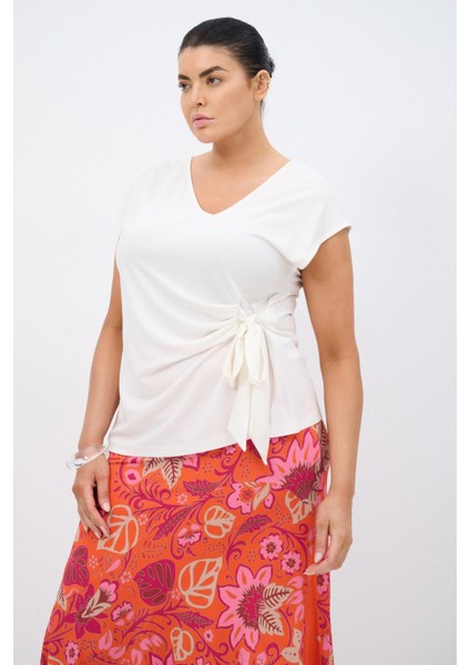 Bağlama Detaylı Bluz indirimleri