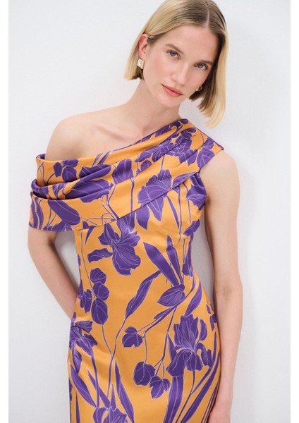 Mert Aslan Omuzu Açık Desenli Elbise fiyatları