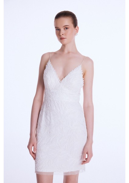 Night Zoom V Yaka İşlemeli Mini Elbise