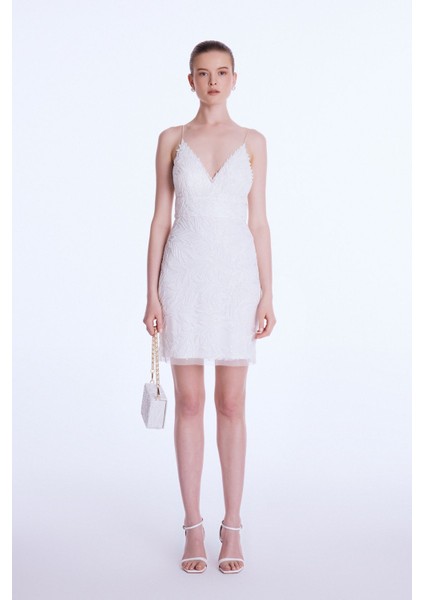 Night Zoom V Yaka İşlemeli Mini Elbise indirimleri