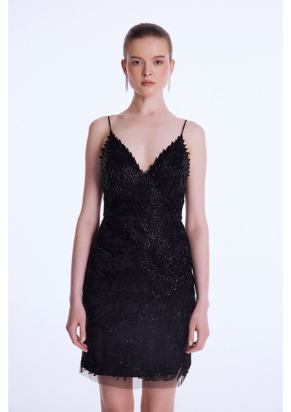 Night Zoom V Yaka İşlemeli Mini Elbise