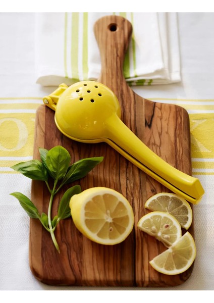 Pratik Sert Plastik Dayanıklı Çok Renkli Limon Narenciye Sıkacağı Mutfak Aleti