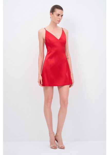 V Yaka Mini Elbise Kirmizi 12445475000 modelleri