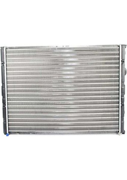 Su Radyatörü Cordoba 1.4 1.6 Aee Alm Aex Klimalı 93-02 62X37X24 1H0121253BE