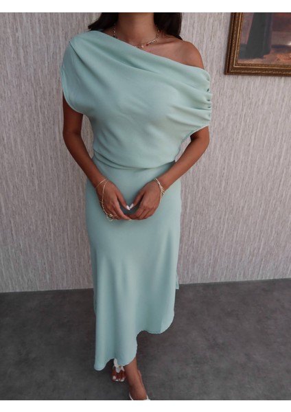 Drapeli Degaje Yaka Asimetrik Elbise modelleri