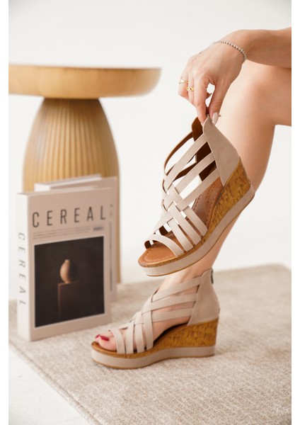 D02000 Günlük Kadın Klasik Dolgu Topuklu Ayakkabı