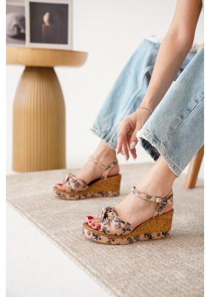 Kadın Dolgu Topuklu Ayakkabı Günlük Kullanım İçin Rahat Düz Tabanlı fiyatları