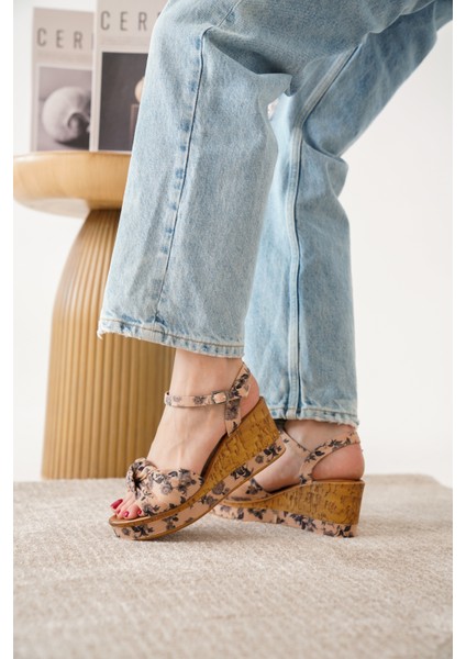 Kadın Dolgu Topuklu Ayakkabı Günlük Kullanım İçin Rahat Düz Tabanlı fırsatları