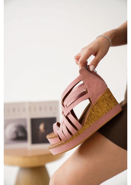 D02000 Günlük Kadın Klasik Dolgu Topuklu Ayakkabı fiyatları