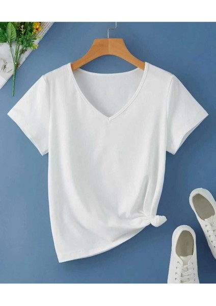 Malkoçbey Baskısız V Yaka Oversize Unisex Basic T-Shirt