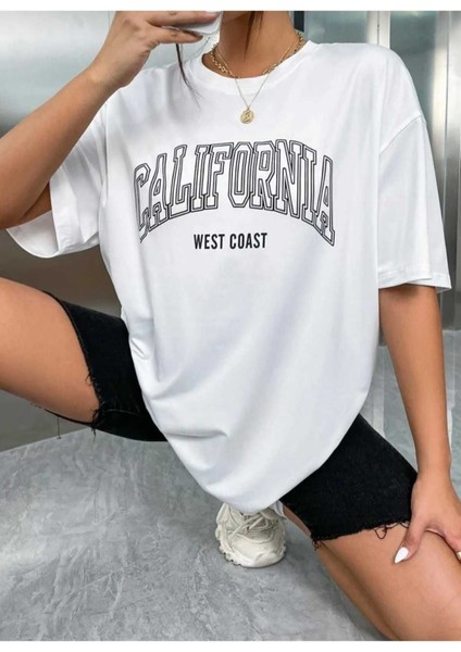 Malkoçbey Kalp Baskılı Oversize Unisex Basic T-Shirt fiyatları