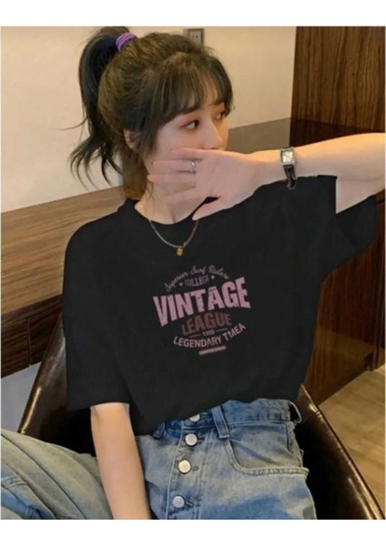 Malkoçbey Papatya Baskılı Oversize Unisex Basic T-Shirt