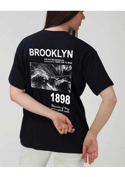 Malkoçbey Sevimli Pandalar Baskılı T-Shirt