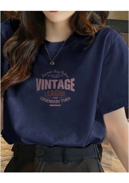 Malkoçbey Papatya Baskılı Oversize Unisex Basic T-Shirt