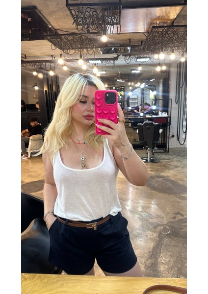 Beyaz Tiril Hafif Transparan Derin Yuvarlak Yaka Bluz fiyatları