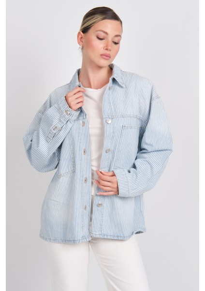 Kadın Onlemmıe Çift Cepli Uzun Kollu %100 Pamuk Jean Gömlek 15344174 Açık Mavi