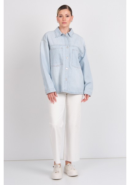Kadın Onlemmıe Çift Cepli Uzun Kollu %100 Pamuk Jean Gömlek 15344174 Açık Mavi fırsatları