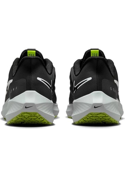 air Zoom Pegasus 39 Shield Erkek Koşu Ayakkabısı DO7625-002 fırsatları