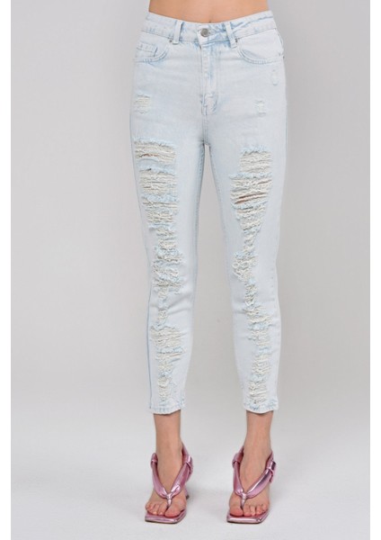 Lazer Kesim Kadın Mom Jean Pantolon 1037-869 Buz Mavisi modelleri