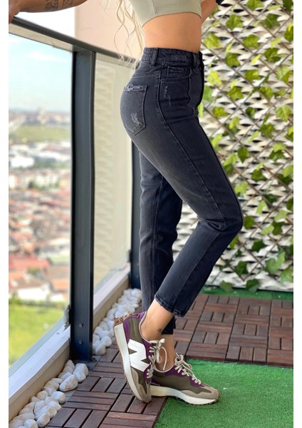 Önden Yırtmaçlı Kadın Mom Jean Pantolon 4074-830 Siyah modelleri