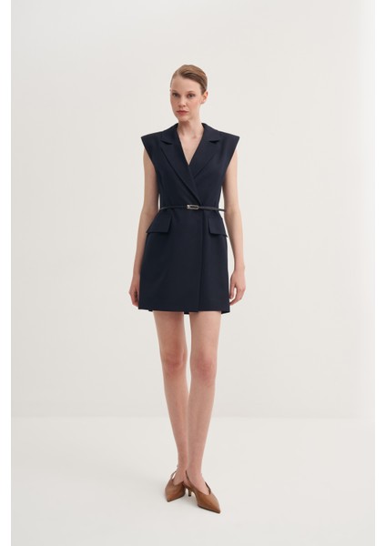 Kolsuz Kemerli Blazer Elbise