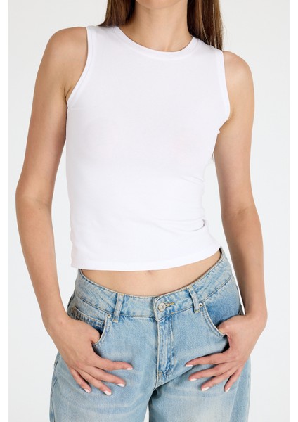 Beyaz Bisiklet Yaka Kolsuz Slim Fit Atlet 1663 fırsatları