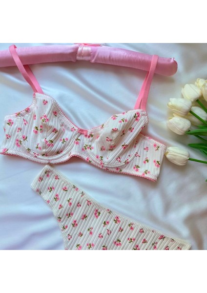Beyaz Pamuklu Çiçek Detaylı Sütyen Takım fiyatları